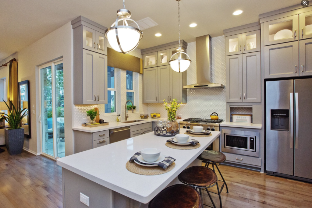 choosing colors in kitchen remodeling